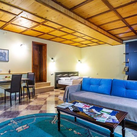 Salomes Apartment Tuti بورجومي المظهر الخارجي الصورة